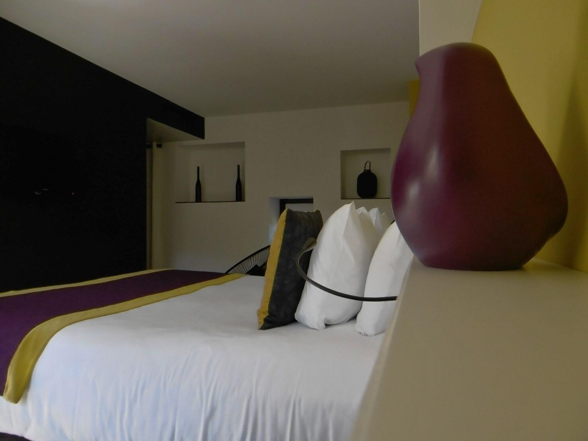 Hotel Pont Levis - Franck Putelat